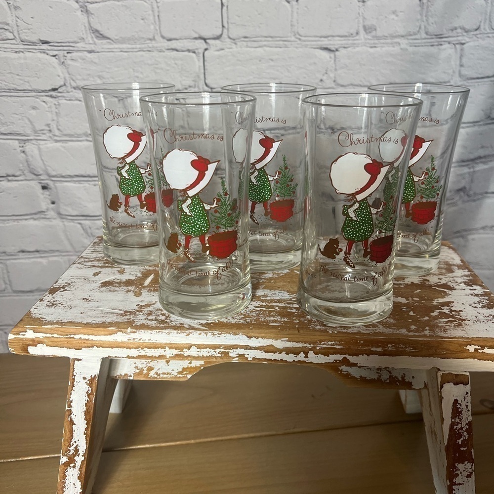 VTG A.G.C. Coca-Cola Holly Hobbie Christmas Set Of 5 Tall Glasses